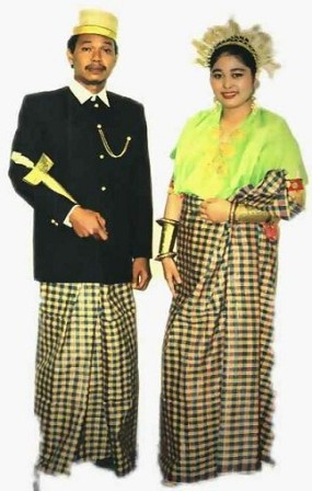 Pakaian-Adat-Sulawesi-Selatan-Pakaian-Tradisional-Sulawesi-Selatan